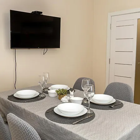 Bright One-bedroom Flat With Balcony I Quiet Area By Flat Mаnаger * ヴァルナ