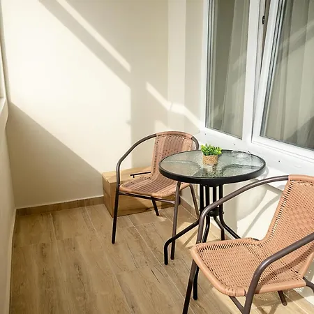 公寓 Bright One-bedroom Flat With Balcony I Quiet Area By Flat Mаnаger