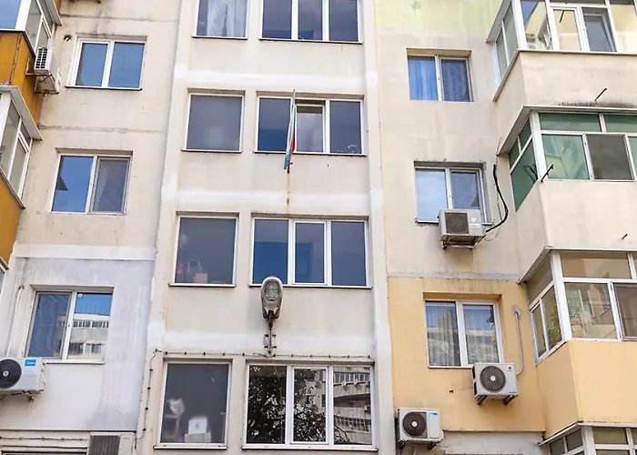 Appartement Bright One-bedroom Flat With Balcony I Quiet Area By Flat Mаnаger Varna